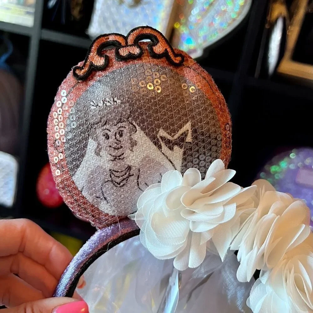 NEW Ghost Bride Ears with Veil Headband The Haunted Mansion NWT Disney Minnie